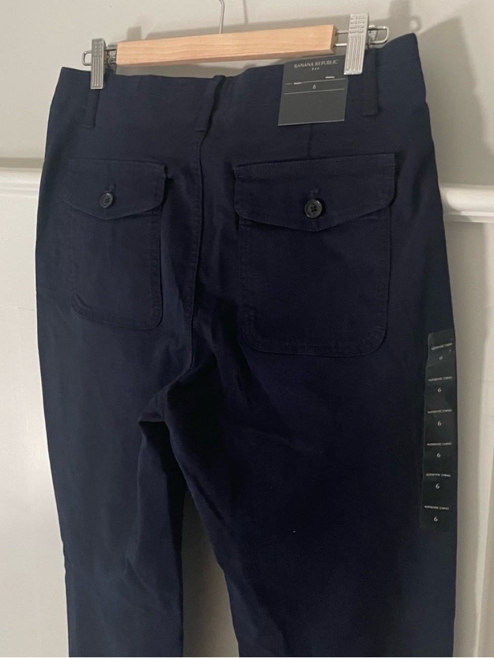 Banana Republic Authentic Chino Girlfriend Pant Preppy Navy Size 6 - Picture 4 of 10